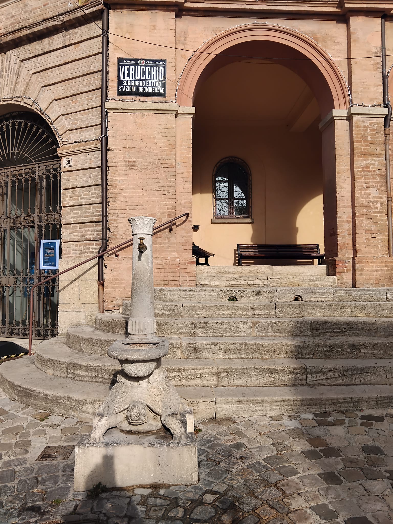 descrizione immagine