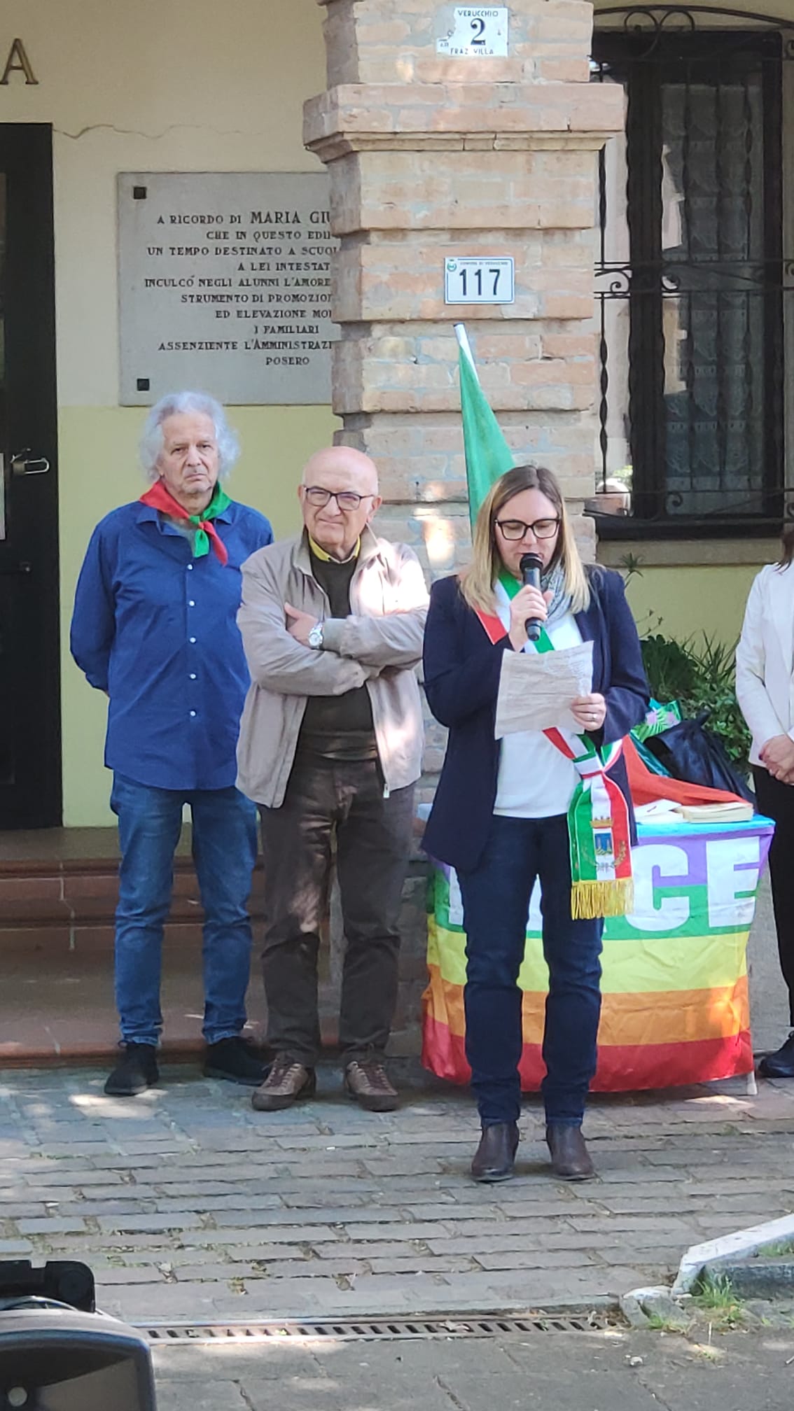 descrizione immagine