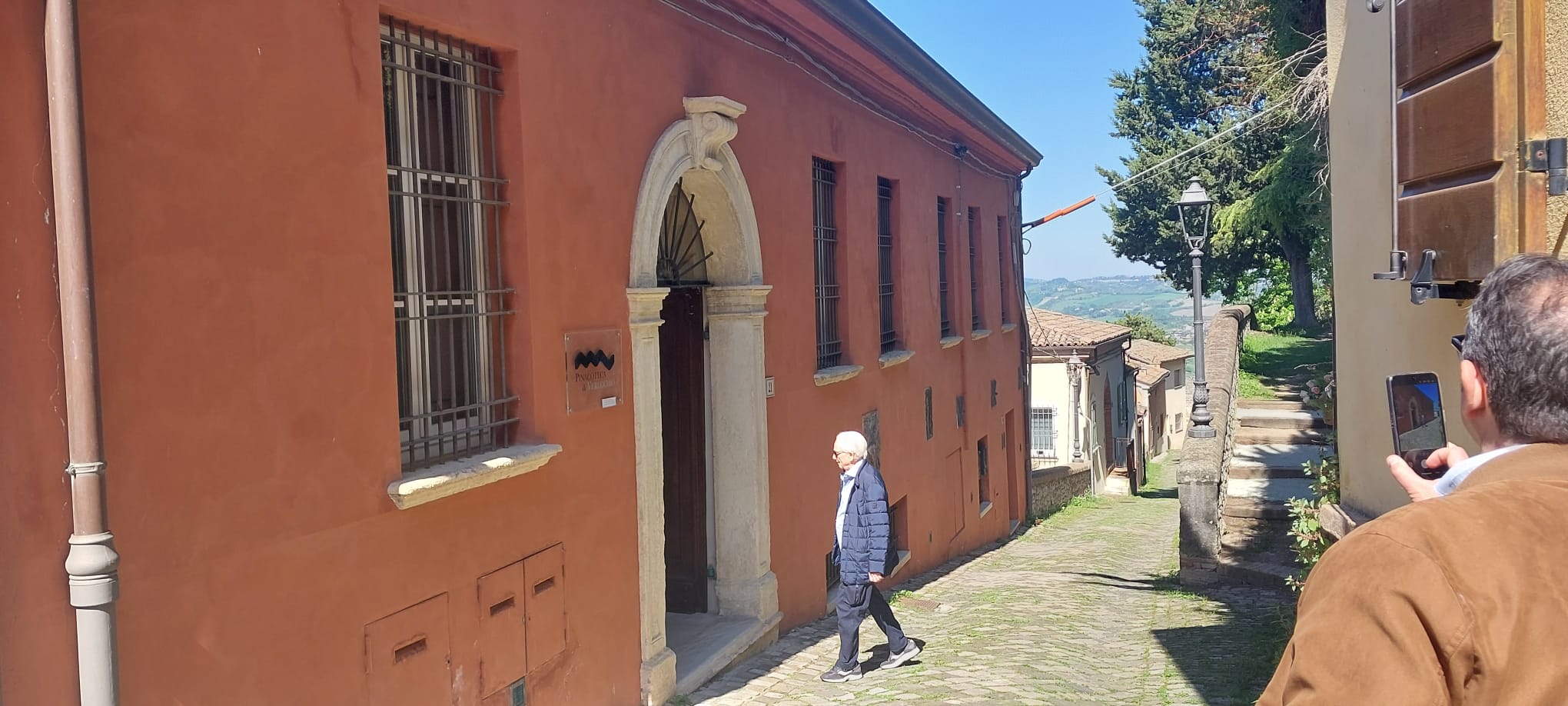 descrizione immagine